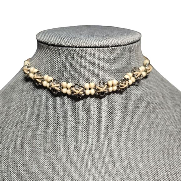 Ivory Blossom Beaded Choker Necklace - Picture 5 of 6
